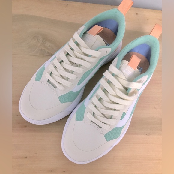 Vans. New, no box. Gorgeous colors. Women 6.5/Men 5.0 - Picture 3 of 7